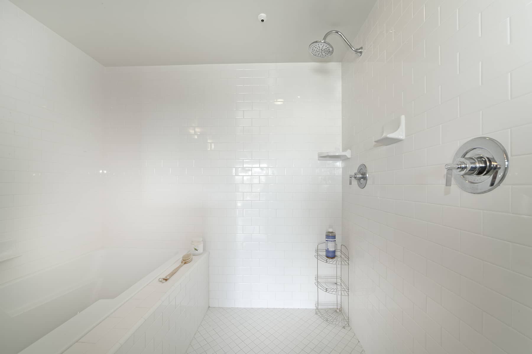  The unit features 1370 square feet of living space, with two full, beautiful bathrooms. The master bath is so big you could almost fit a guest bed in there. 